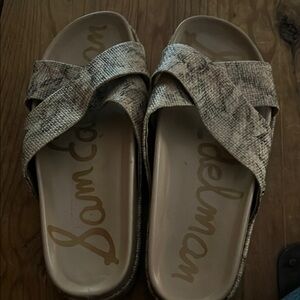 Sam Edelman Tan Slide Sandals with Crossover Straps